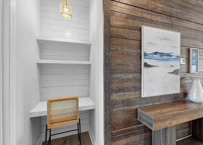 Salt Water Heals Everything Holiday home *