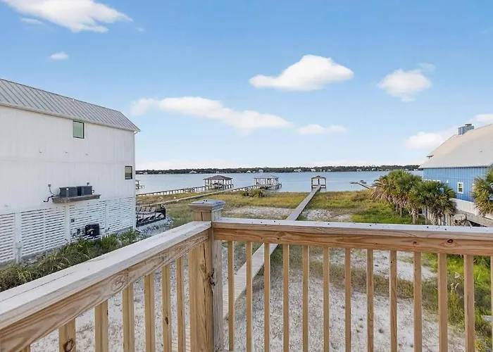 Salt Water Heals Everything Holiday home
